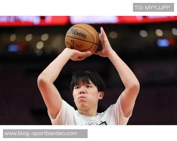 队记:斯普利特与里斯的讨论引发杨瀚森的意外提问时机引人关注 队记:斯普利特与里斯的讨论引发杨瀚森的意外提问时机引人关注