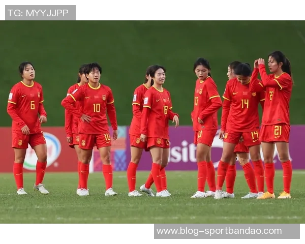 中国U17女足主帅王洪亮展望世界杯小组出线目标期待带给球迷新体验